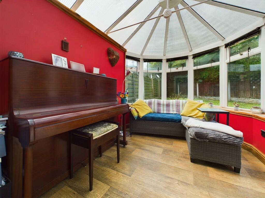 CAM02059G0-PR0152...