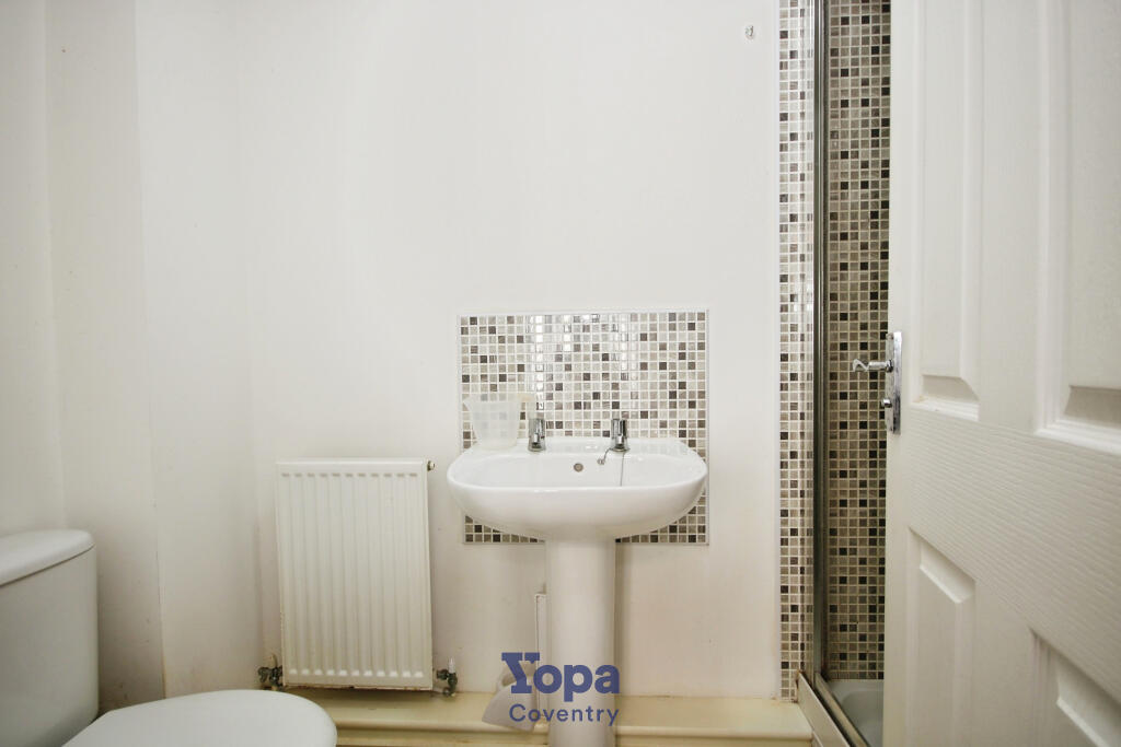 E9884212-En 20Suite.JPG