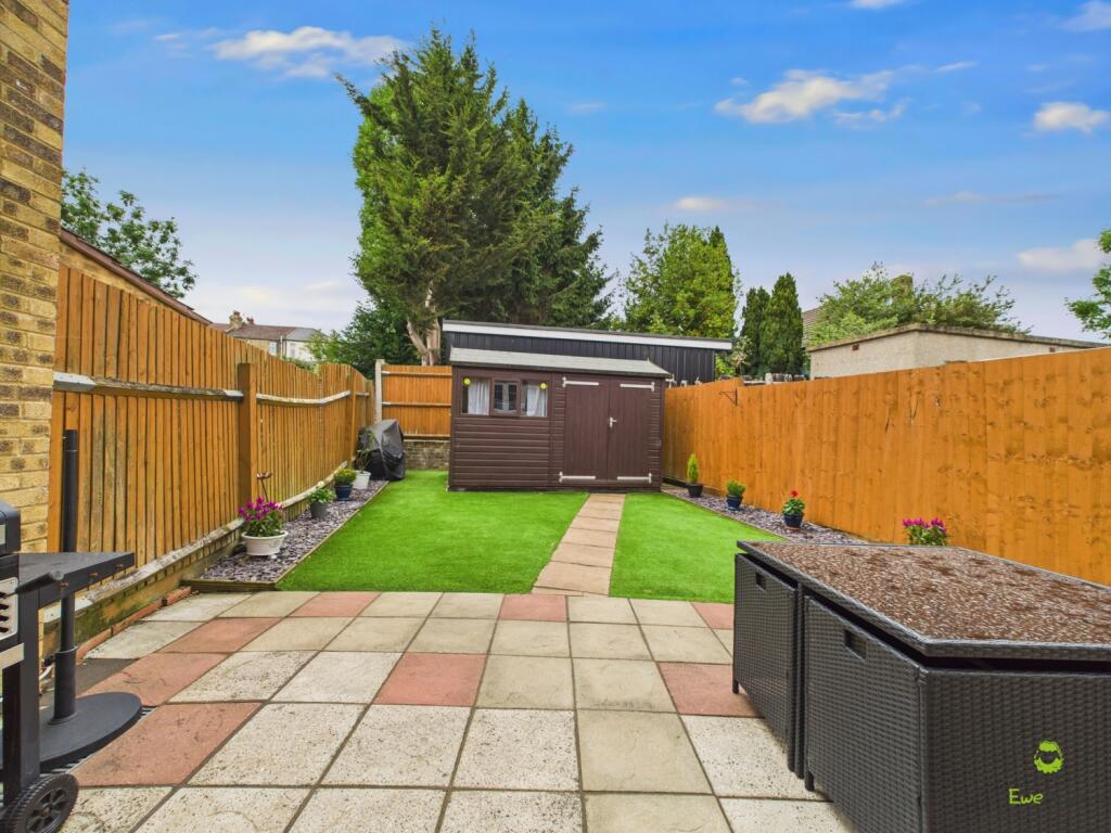 Presented by Clinton at EweMove Bexleyheath and Da