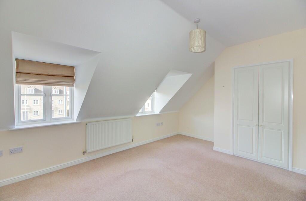 142 freestone way...