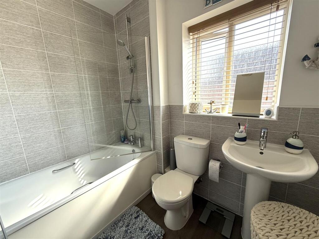 5 mb bath.jpeg