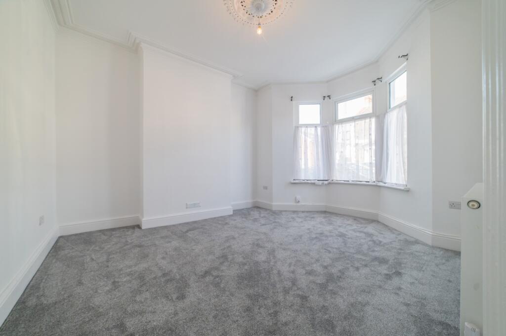 Call 02920 454555 to secure your viewing_3