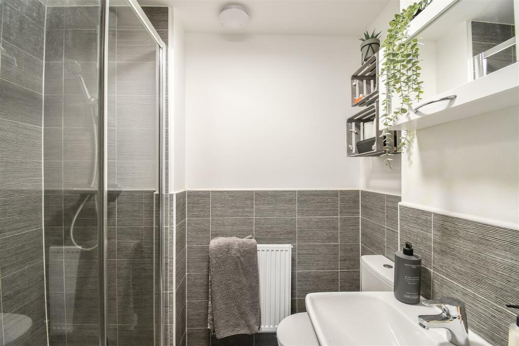 En-Suite Shower Room