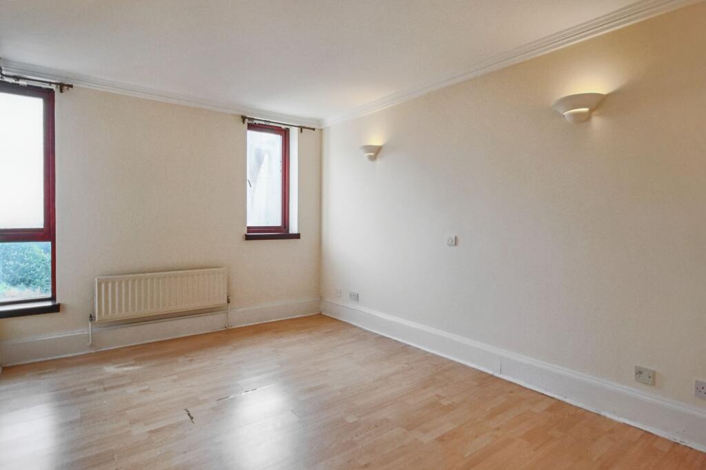 52 Chasewood Park, Harrow on the Hill Harrow HA1 3YR