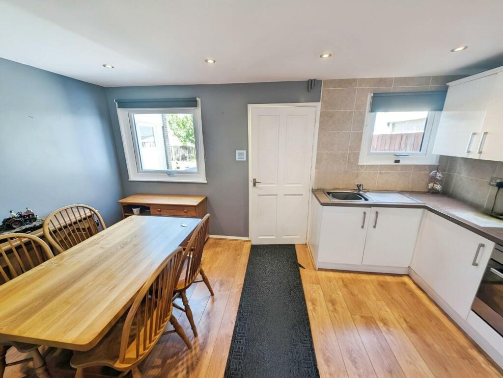 editedimage-5819157b-fe1d-4ddb-8481-0e9de66aabad 2