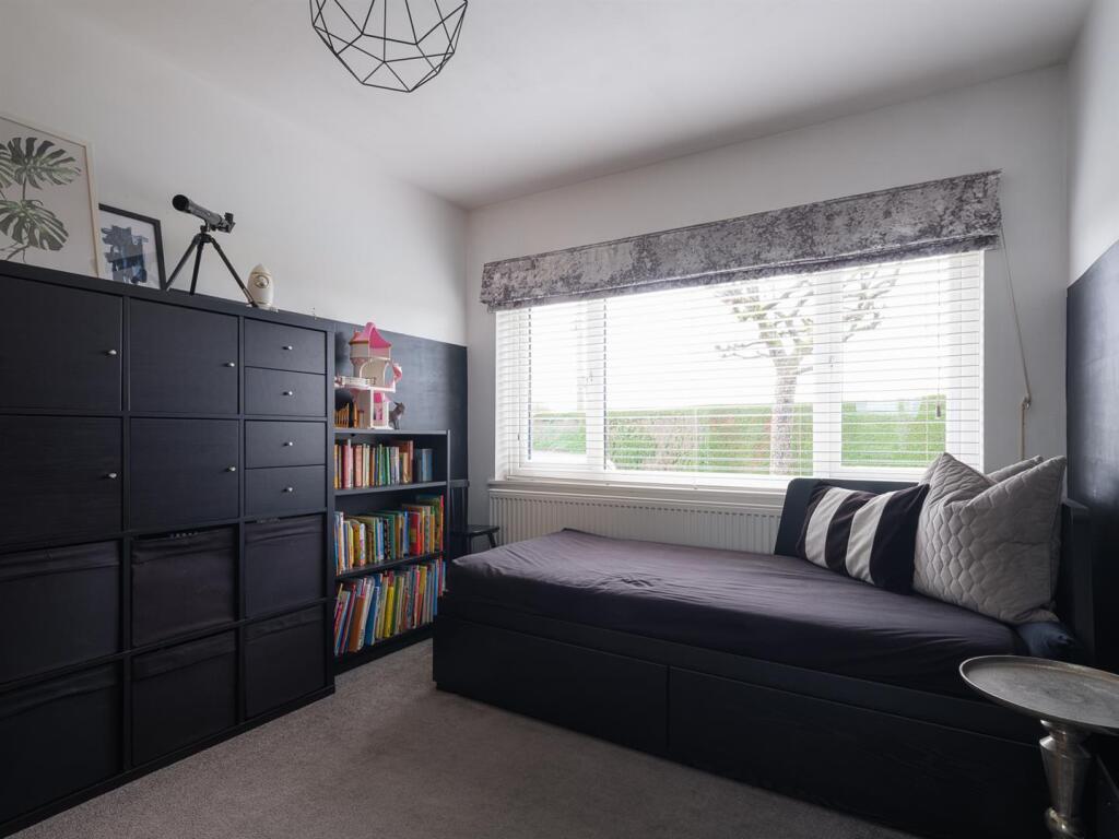 50a Stanton St Quintin-25.jpg