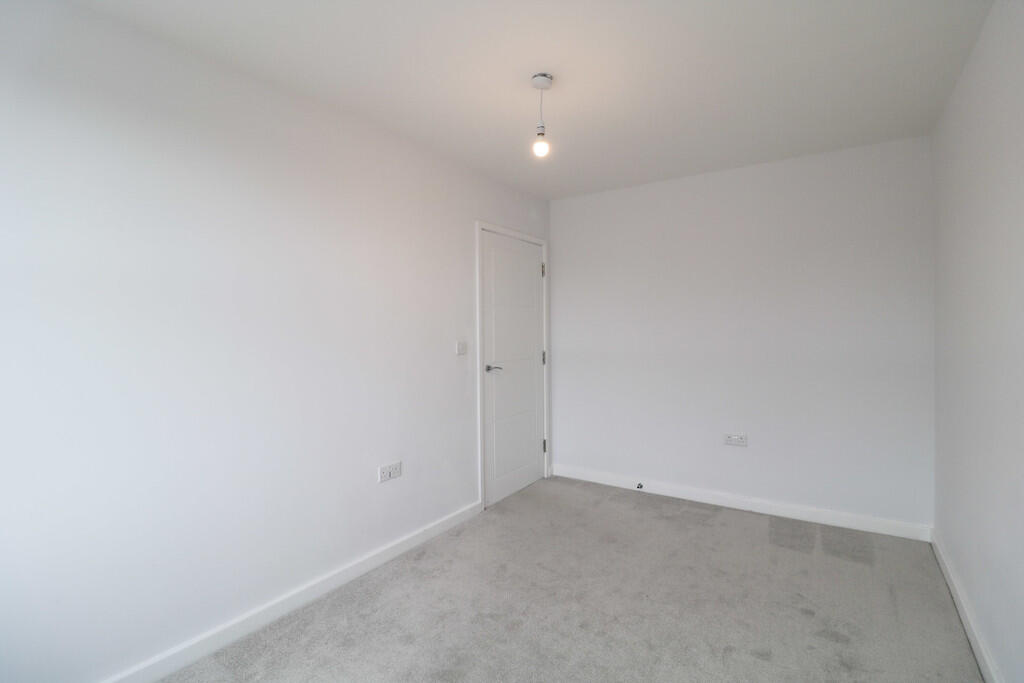 Bedroom2.2