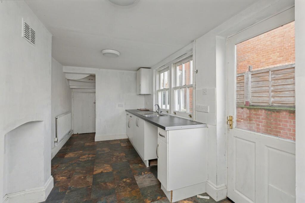 11 Victoria Road, Abingdon, Oxford, OX14 1DN