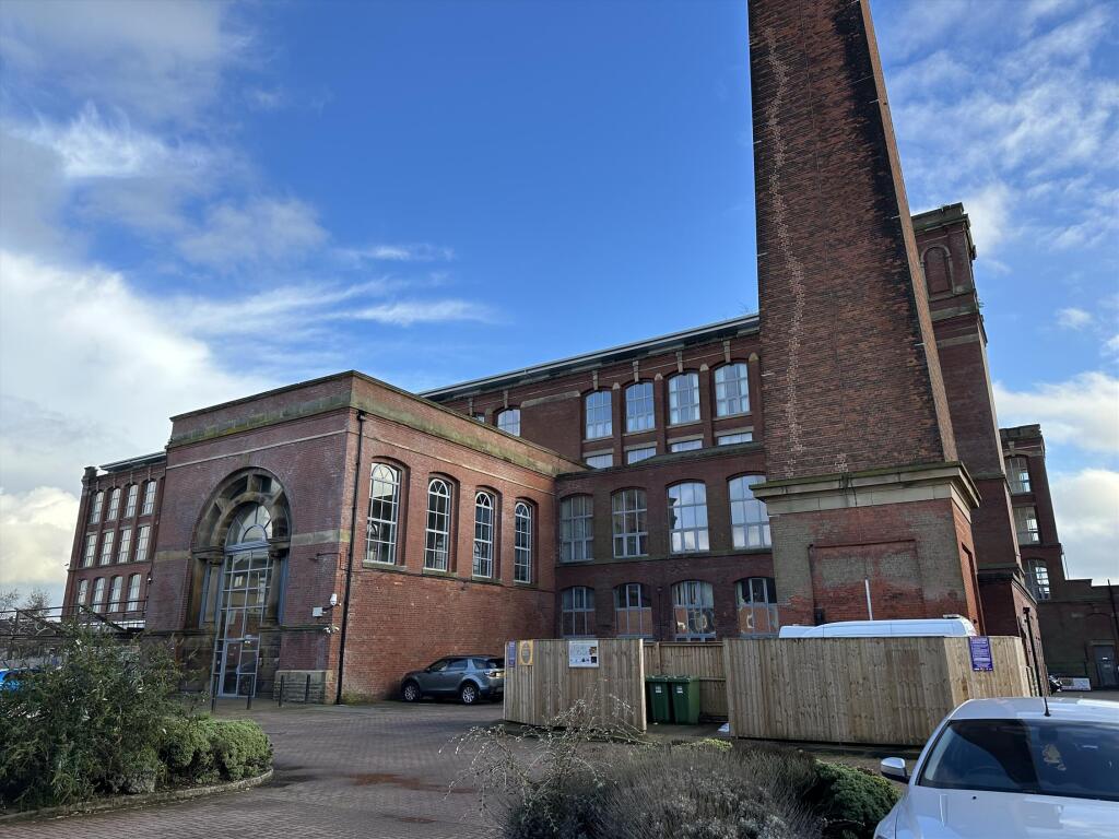 Rear View T202511271253.jpg