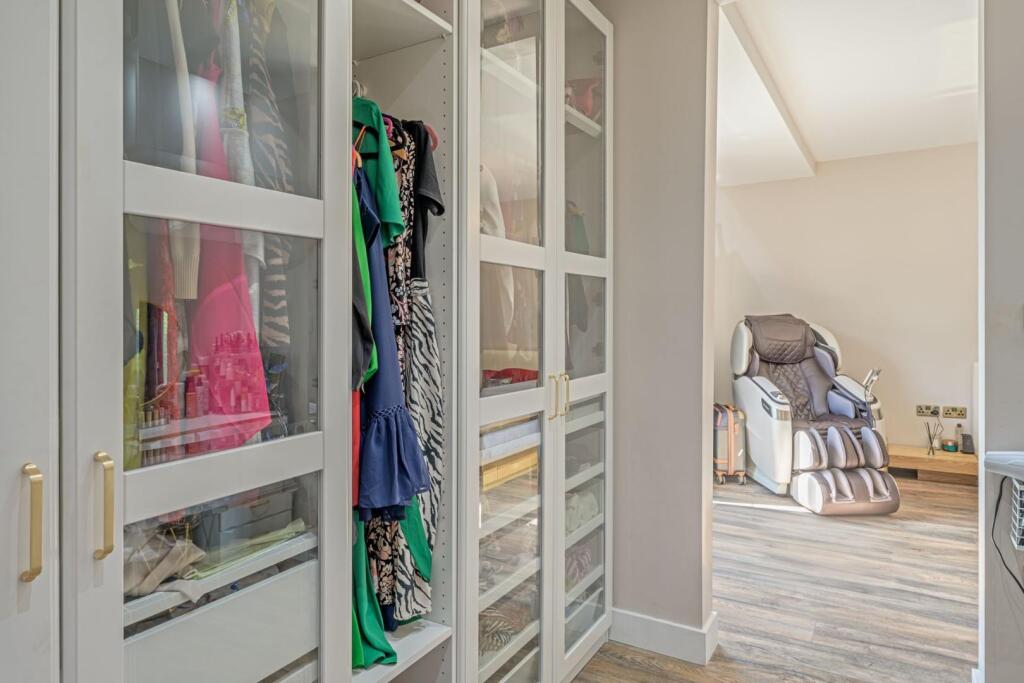 Dressing Area