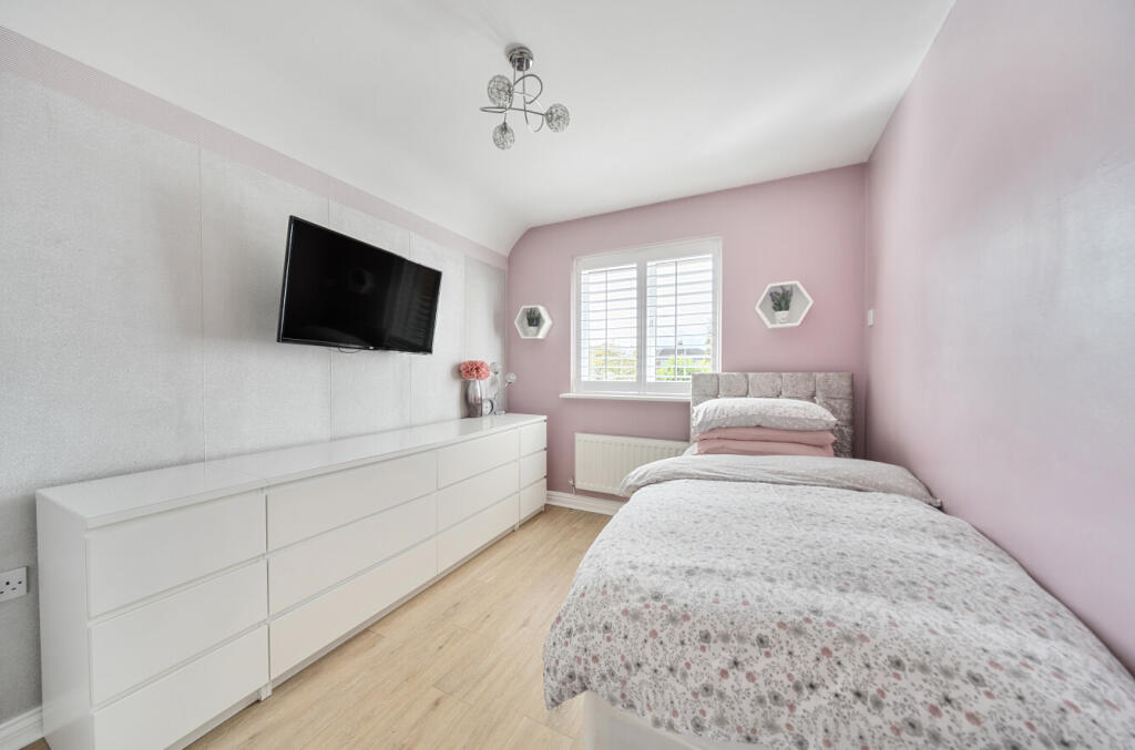 1341506-15-68b18f...