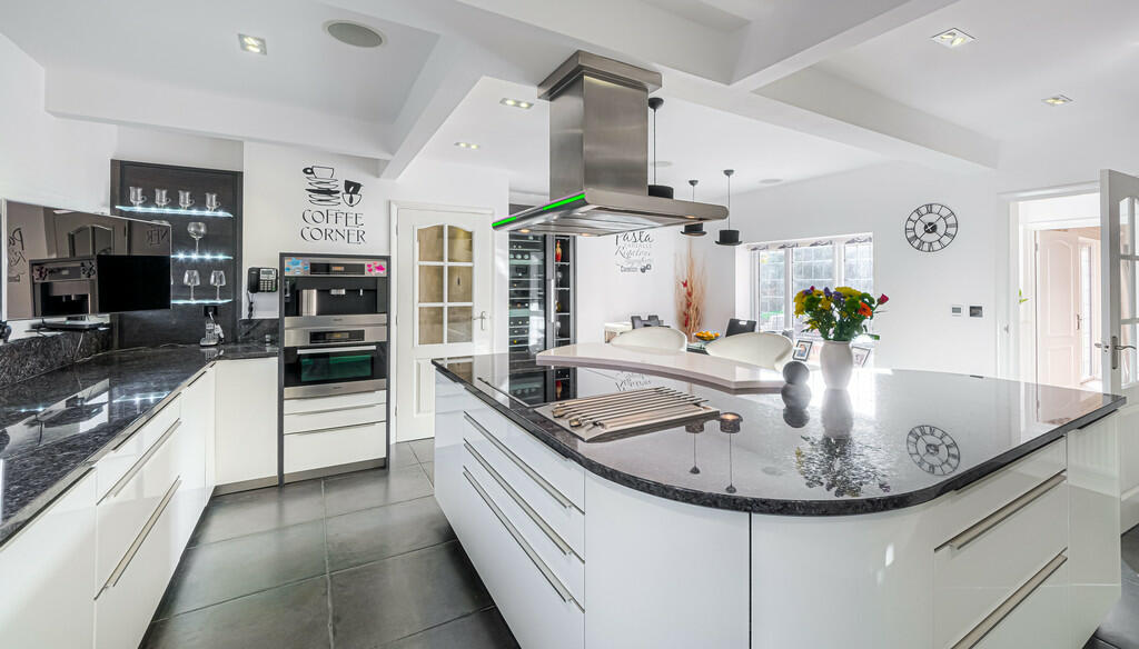 Kitchen area