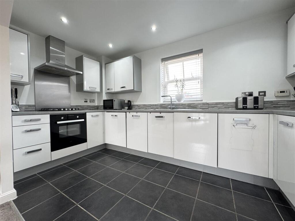 IMG_3816 (Large).JPG