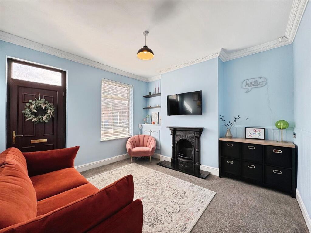 0e56369f-D-4E77-813E-D2A9F10CEE30-9816-000006CAE41