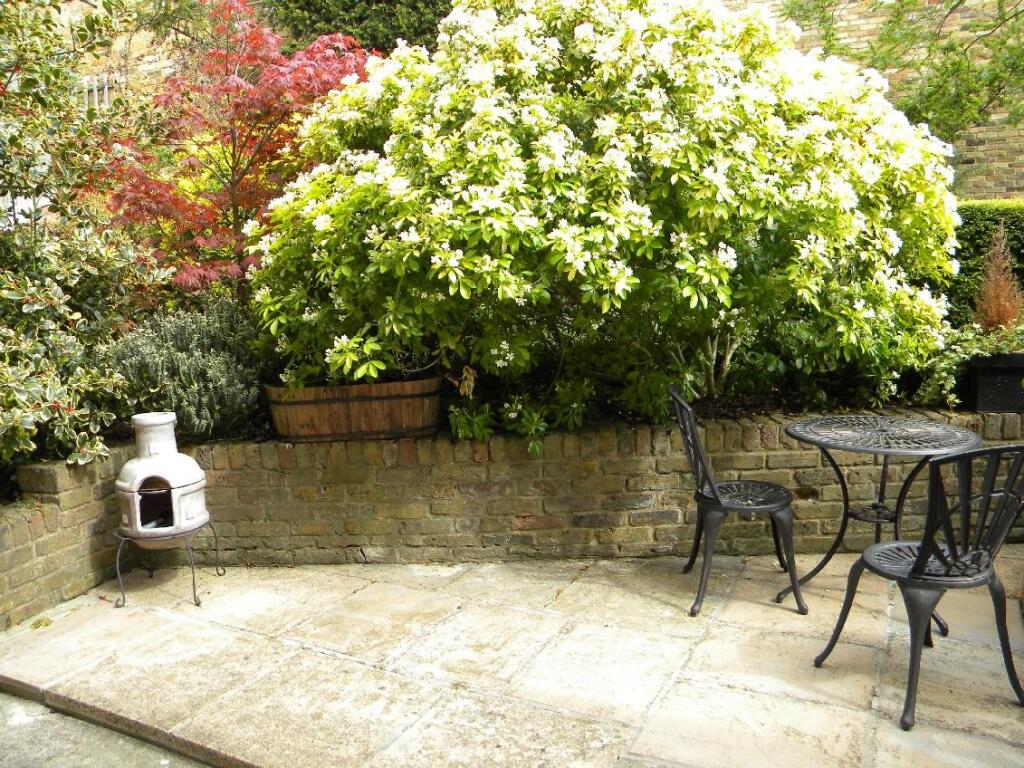 Patio.2.JPG