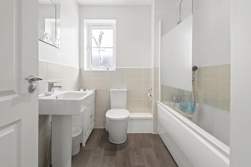 wellspringclose_finedon_rogers_21