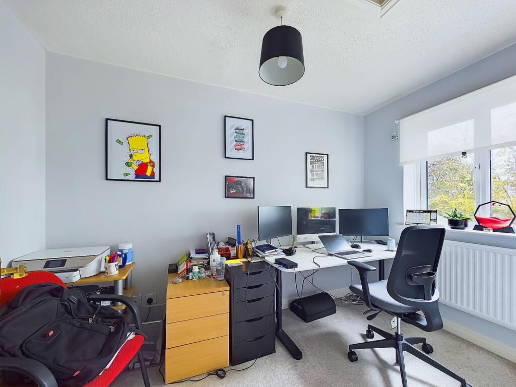 CAM01338G0-PR0077-STILL007