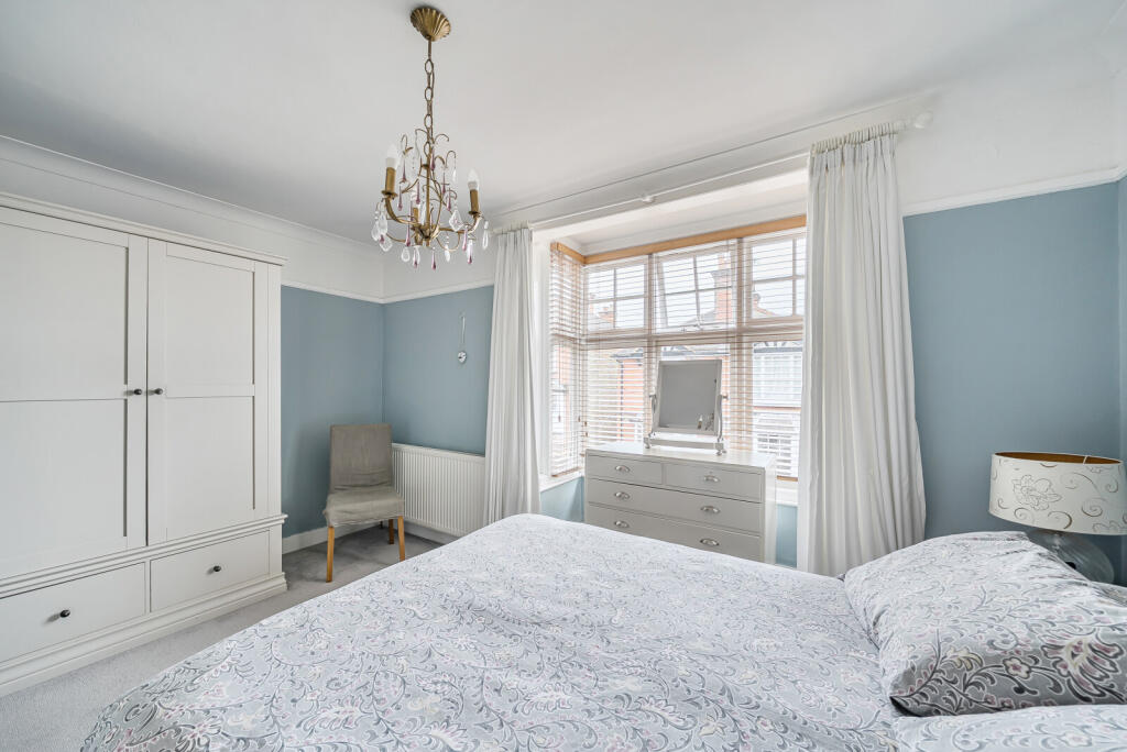 1365867-21-68ee6a...