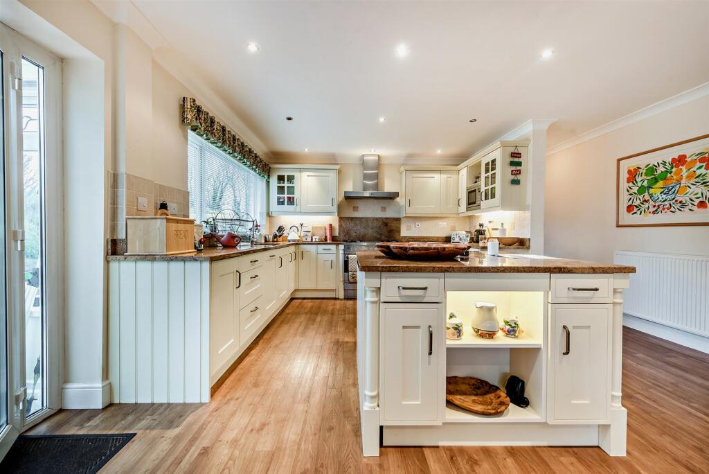 8574892-interior29-800.jpg