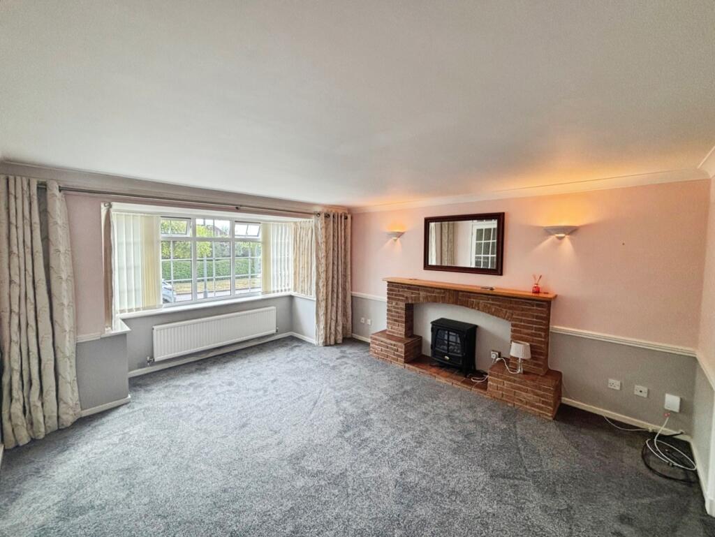 pbox-living_room-323276.jpg