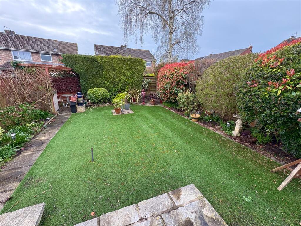 Rear garden.jpg