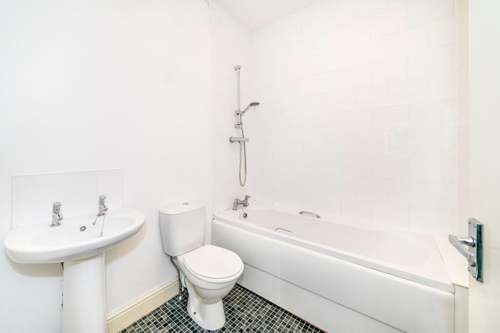 11 C Main Street X 8 T202509041506.jpg