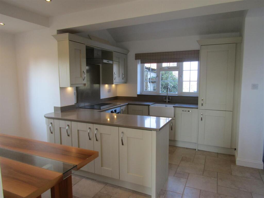 Dining Kitchen