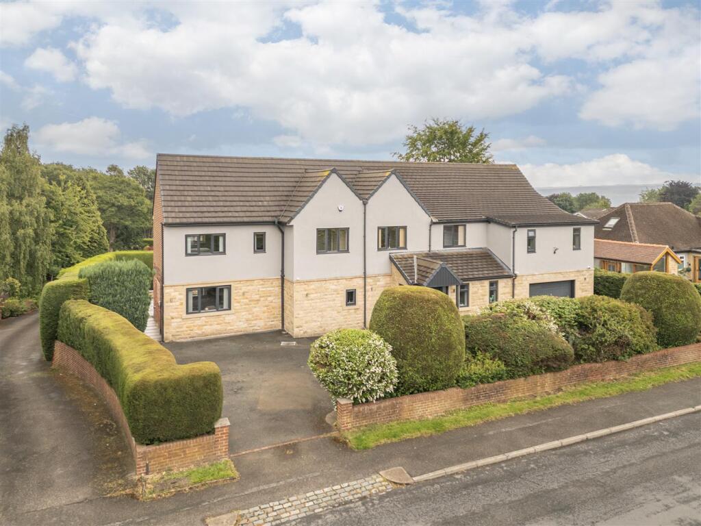 89 - 14 Broomfield Road HD2 2HG.jpg