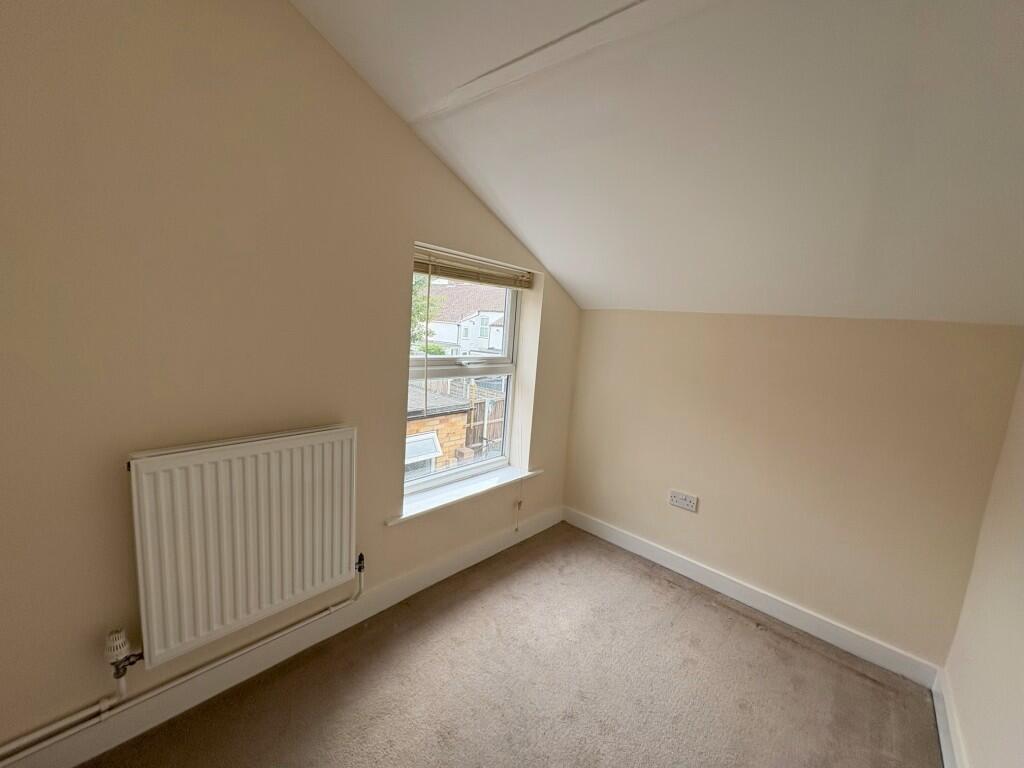 26 Esdelle Street - 250819 - Bedroom  Small  - 3 T202508191320.jpeg