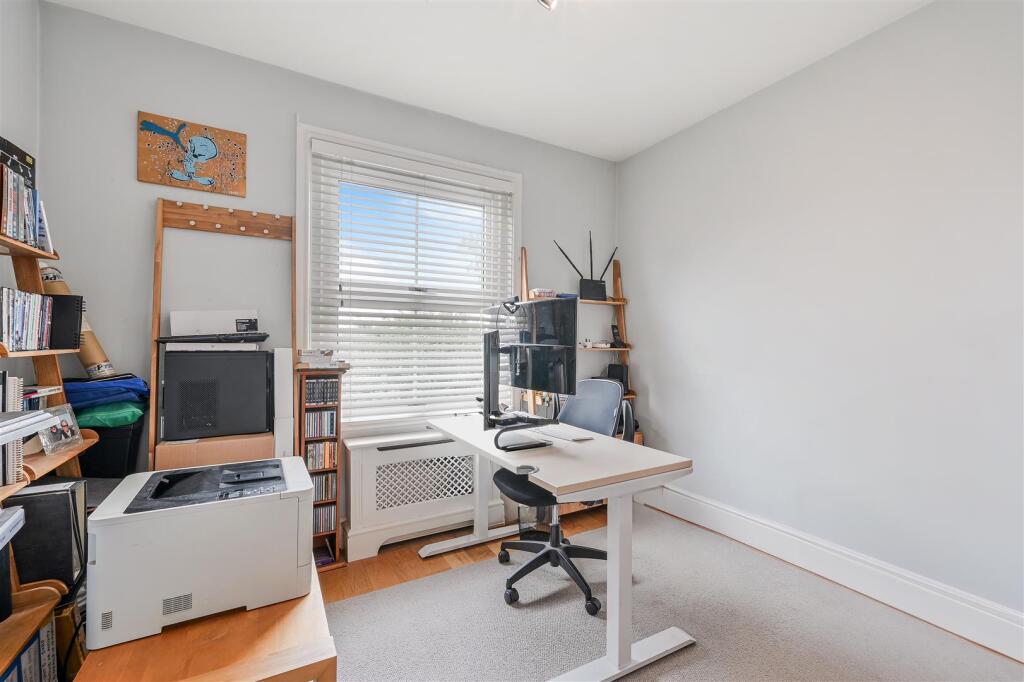 COLLEGE ROAD (9).jpg