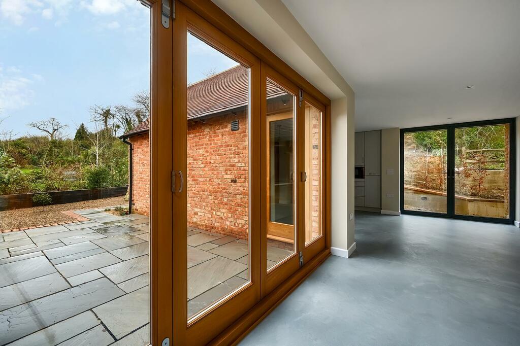 MAYTUM BARN - VANITY LANE - LINTON - MAIDSTONE - M