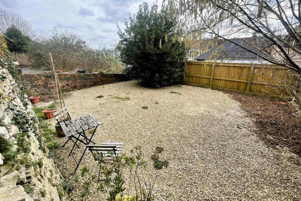 113 Cromwell Road, St Andrews, Bristol BS6 5EX | F