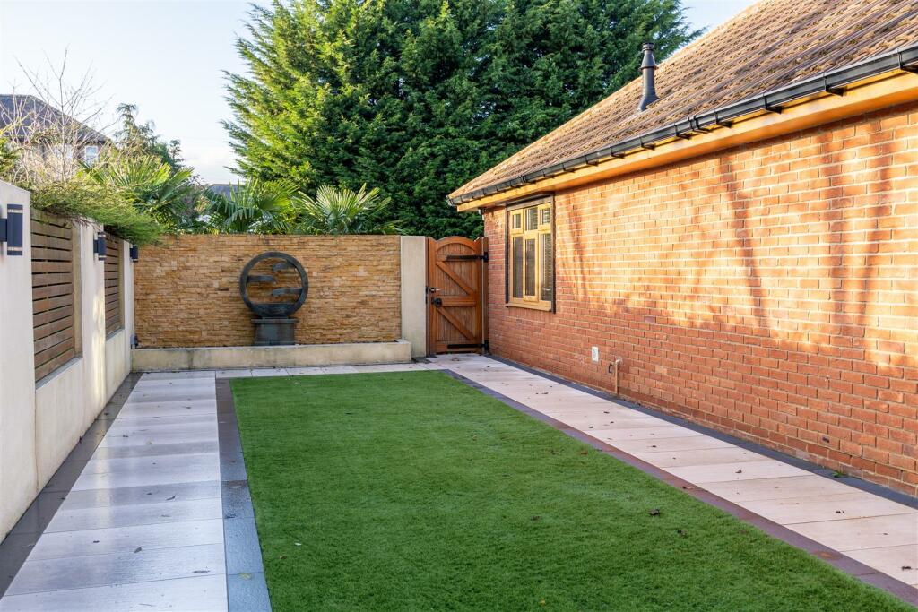 28a Jesmond Road-26.jpg