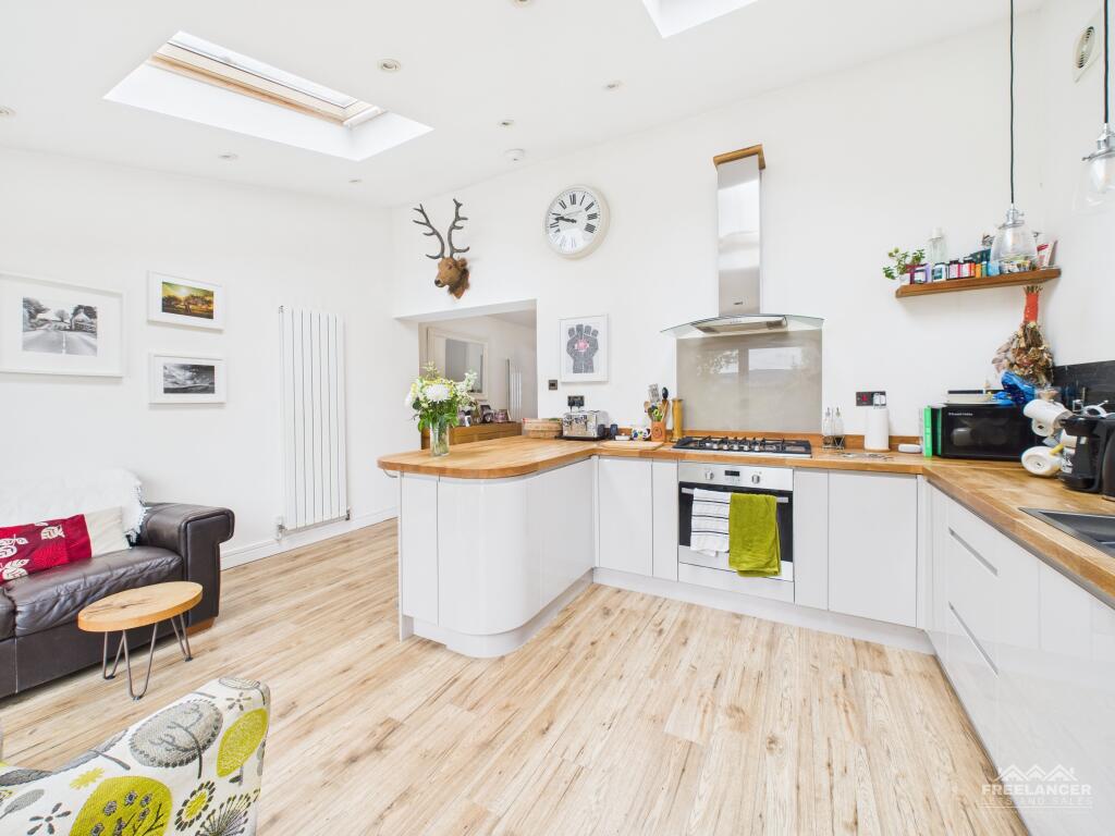 kitchen 3