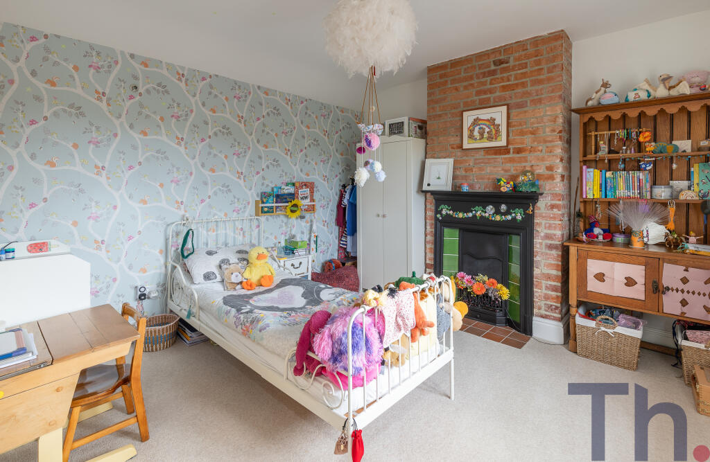 Bedroom 3 (2)