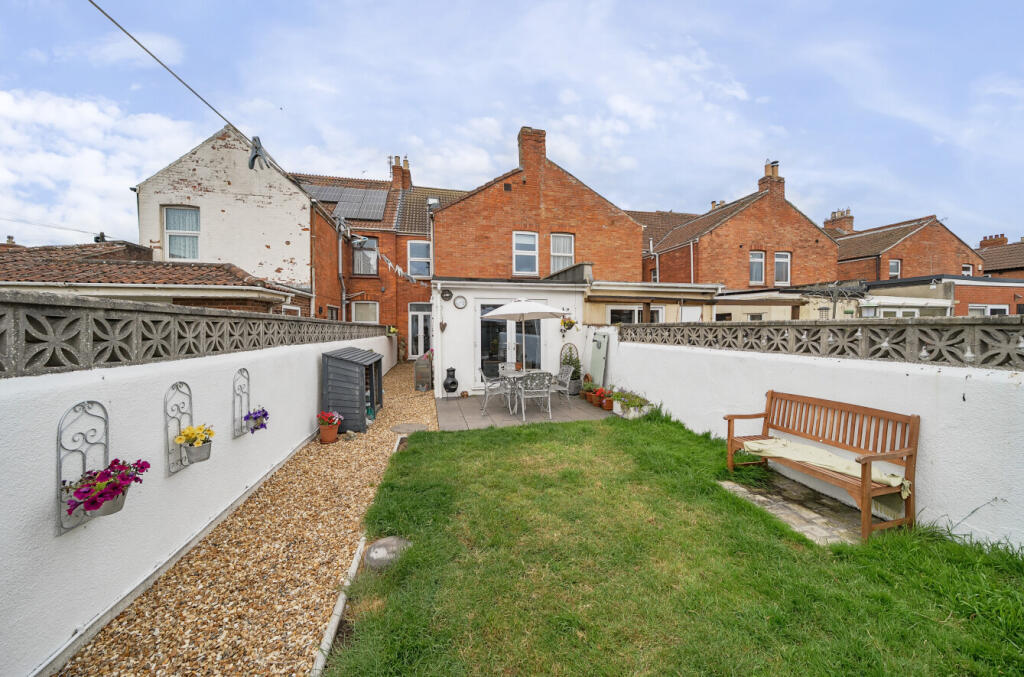 1304166-1-6841d7c...