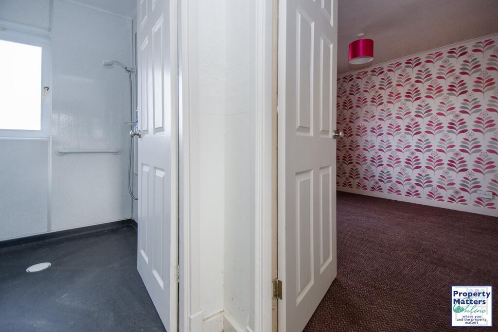 Bedroom One/Wet Room