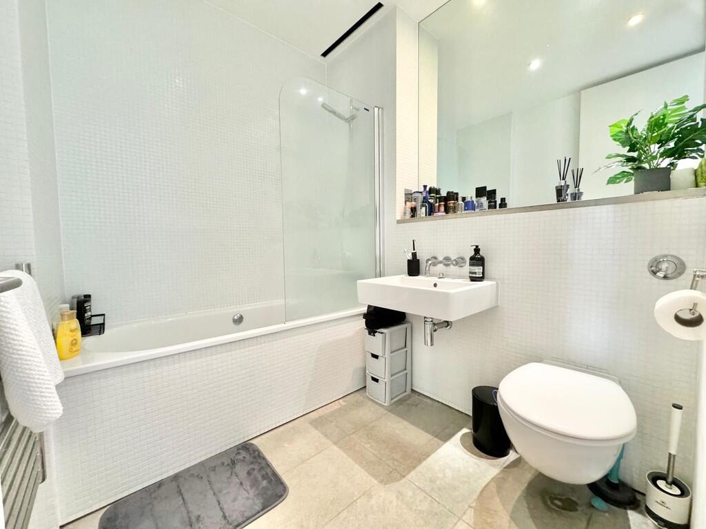 WhatsApp Image 20...