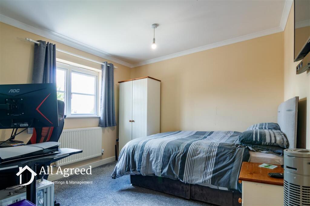 BEDROOM TWO
