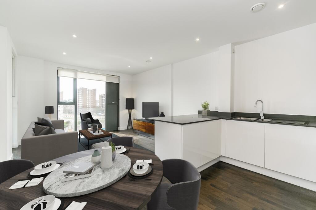 Kitchen and Dinin...