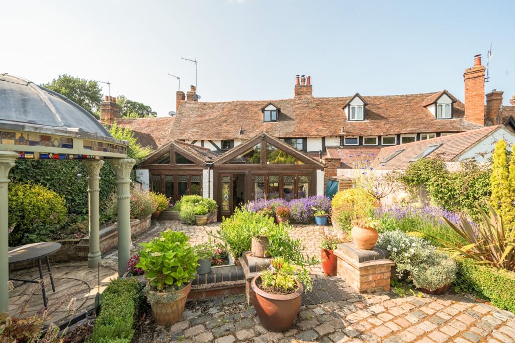 1311073-19-685199786d047