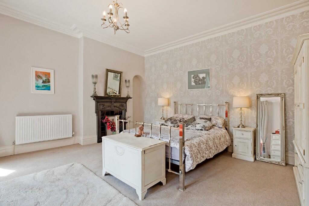 Large Bedrooms