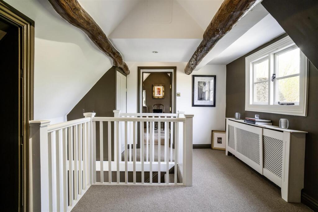 68186_Parkers Cottage Naunton (19).jpg