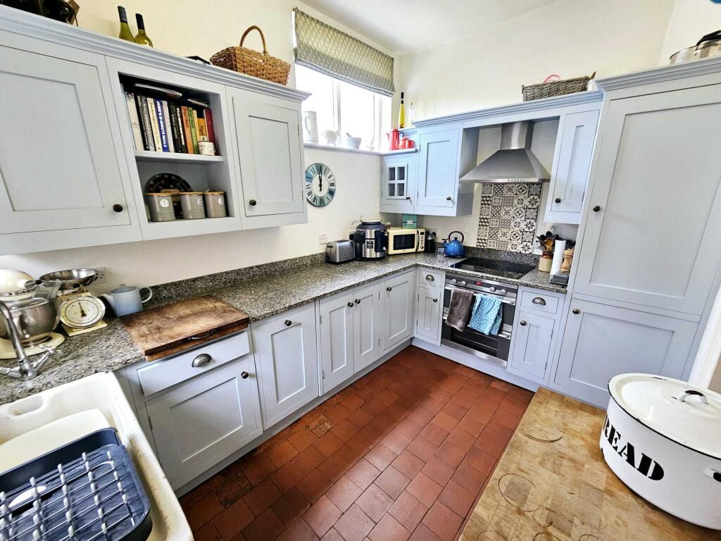 1389f017-21d2-4c25-8066-d72c4aaa69c6