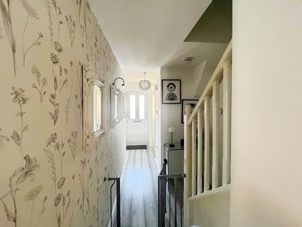 Entrance Hall No. 23