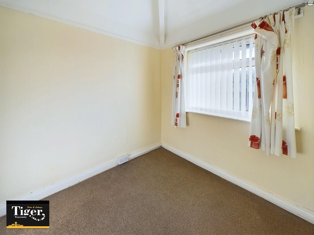 CAM02176G0-PR0470...