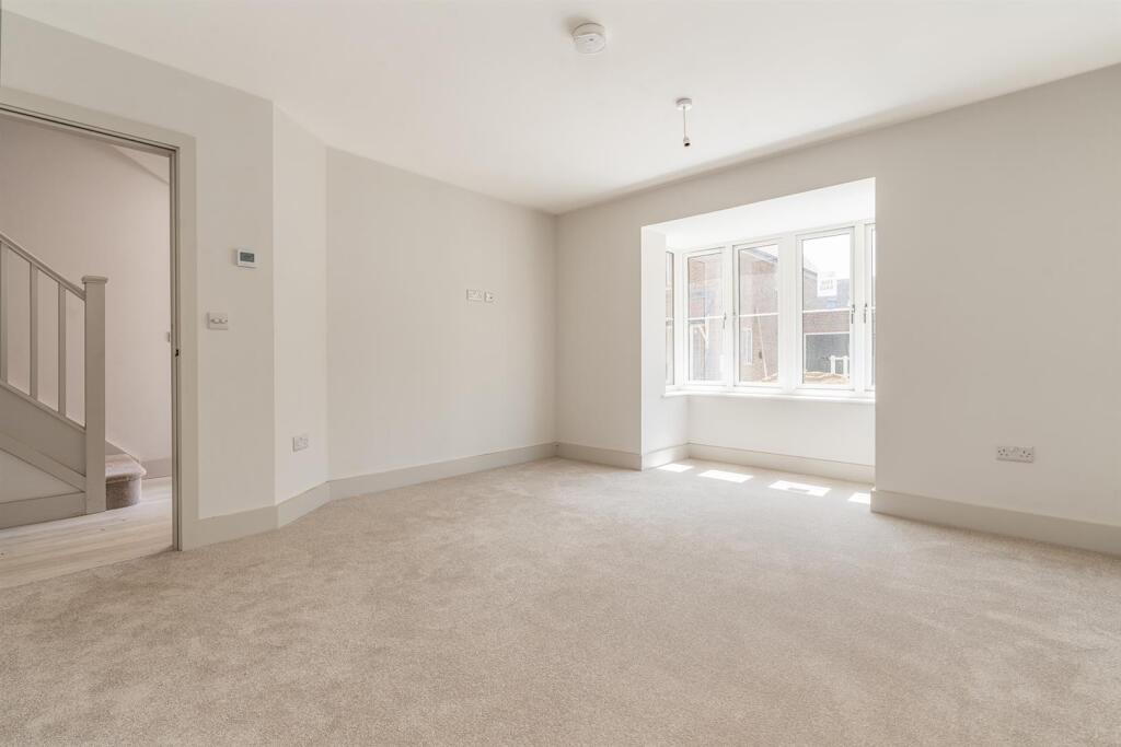 3 Eyebright Lane Final-10.jpg