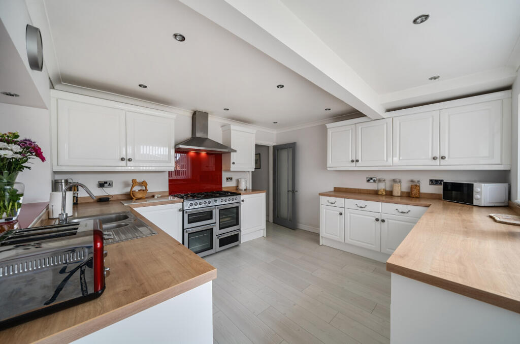 1298576-14-6838a6...