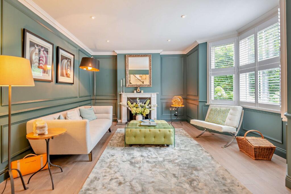 Sitting Room
