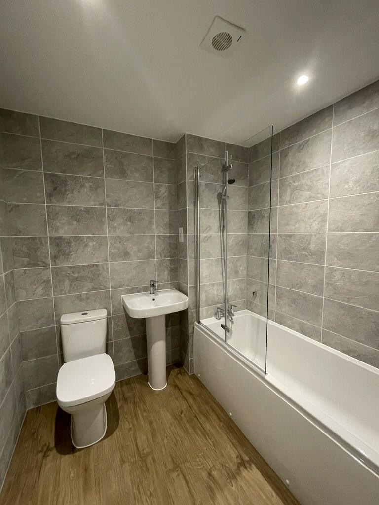 Family bathroom